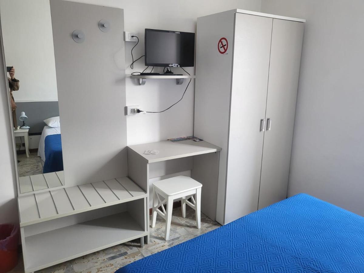 Rosa Bed & Breakfast Loano